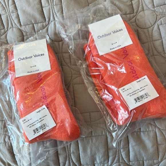 OUTDOOR VOICES Orange Rest Recovery Full Cushion Crew Sock NEW - Picture 1 of 8